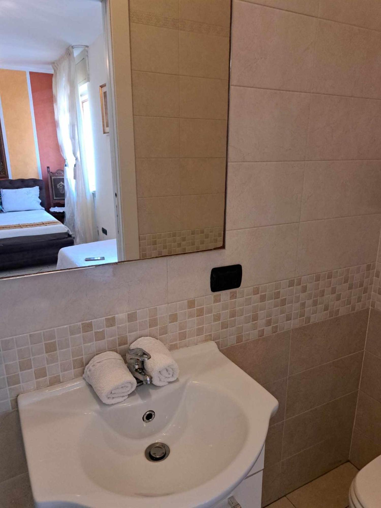 B&B Gardasee Castelnuovo del Garda Exterior photo